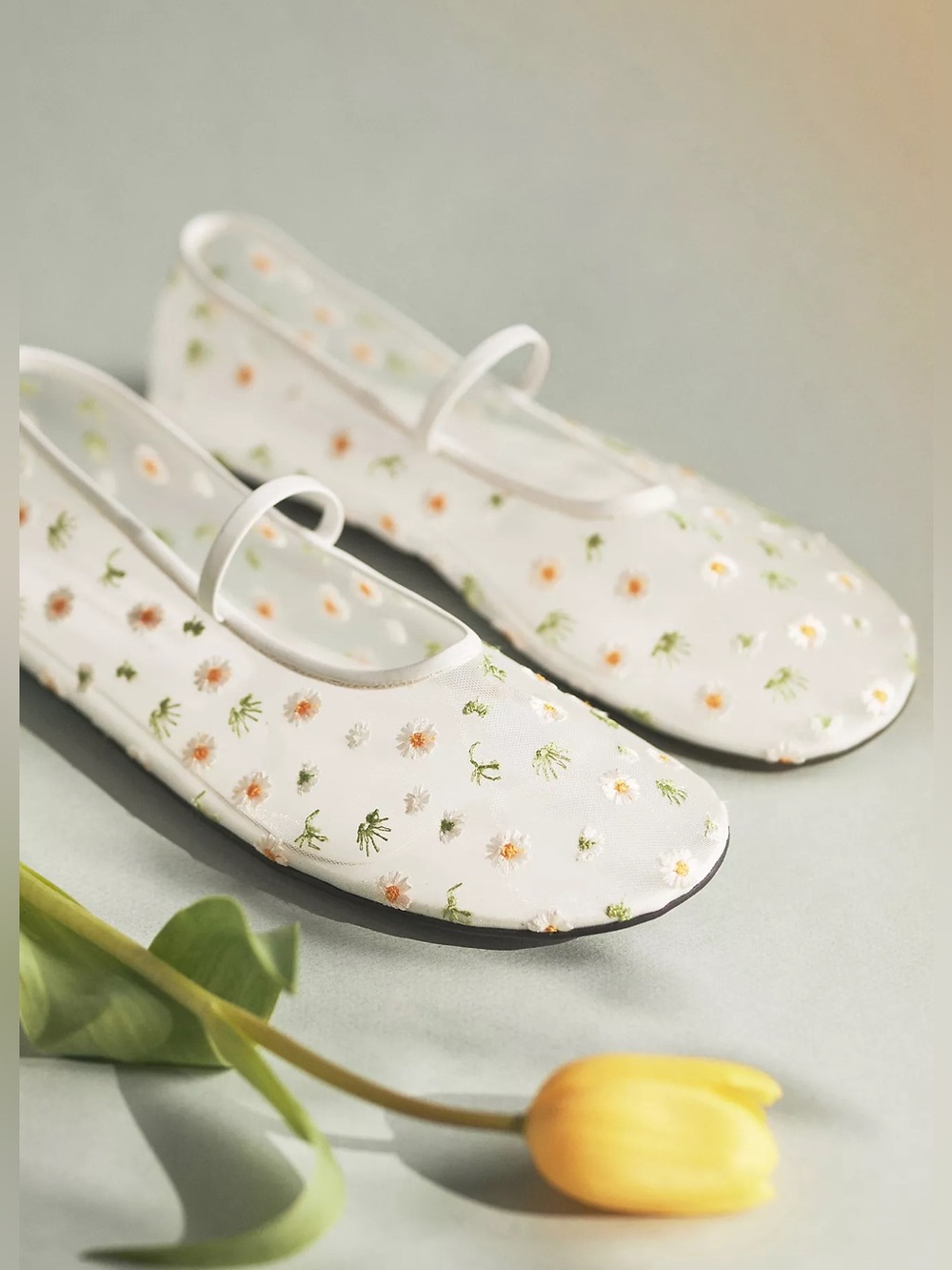Jeffrey Campbell Dancer White Daisies Embroidered Mesh Mary Jane Flats Sz 6.5